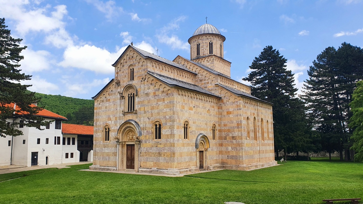 Manastiri i Deçanit